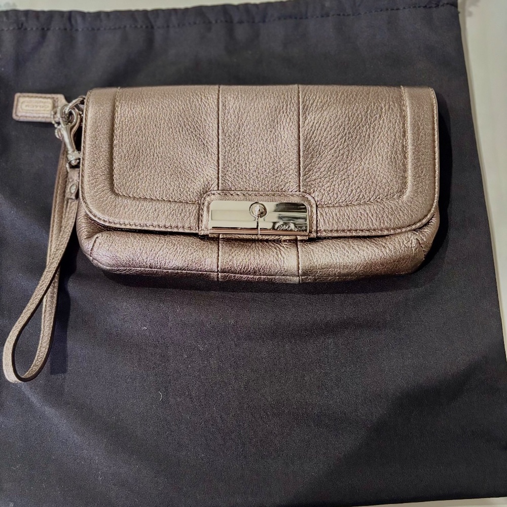 Clutch bag